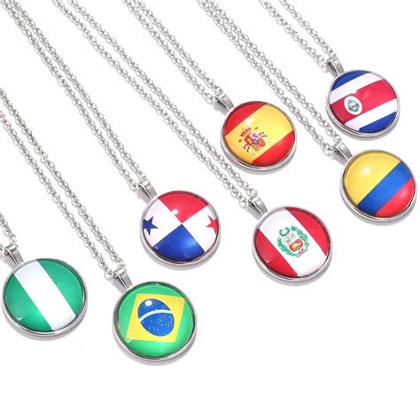New Russia Brazil Usa National Flag Necklace 32 Strange Countriesnational Flag Metal Lapel