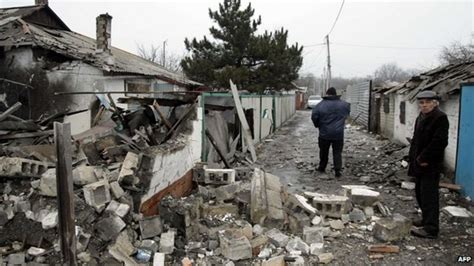 Ukraine Conflict Eu Extends Sanctions Against Russia Bbc News
