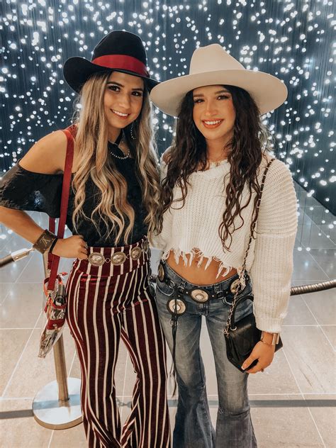 The American Western Fashion Nfr Outfits For Vegas Rodeo Outfits Cute