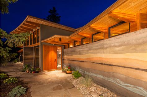 Since these walls are so wide and the loading on them is widely distributed, the entire structure would have the potential of absorbing and moving with a considerable horizontal. How to Build an Earthquake Resistant Rammed Earth Home ...