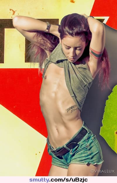 Gorgeous Clothed Topless Slim Slender Flatstomach Fit Smalltits