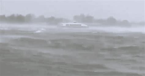 Hurricane Ida Forces Mississippi River To Flow Backwards In Epic Fury Of Nature Meaww