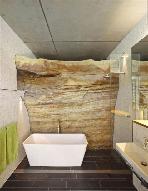 Weitere ideen zu waschbecken, badezimmerideen, badezimmer. #bathroom #stonewall | Contemporary master bathroom ...