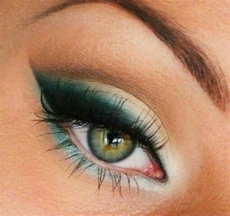 20 Inspirations Pour Maquiller Vos Yeux Verts