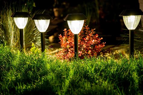 How To Choose The Right Outdoor Solar Lights For Your Landscape And