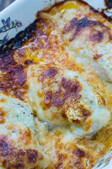 Creamy, cheesy, and so very easy—these chicken enchiladas are slathered in tangy green enchilada sauce. Creamy Baked Swiss Chicken - Spicy Southern Kitchen