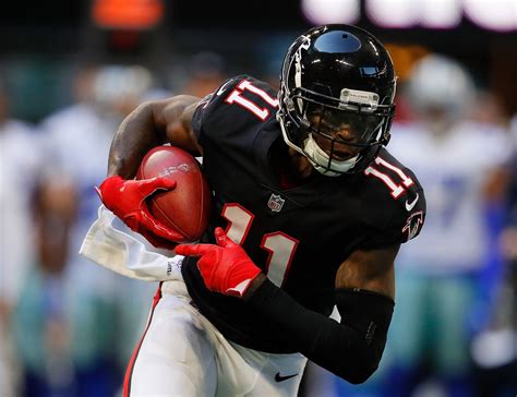 Latest on wr julio jones including news, stats, videos, highlights and more on nfl.com. Fantasy Football Week 13: Julio Jones, Thielen and other ...