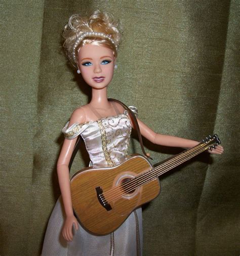 Details About Taylor Swift Singing Doll Barbie Size ️ 2008 Sings