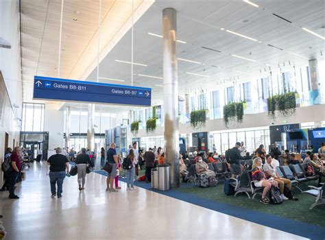 Portland International Airport Project ‘looking Up The Columbian