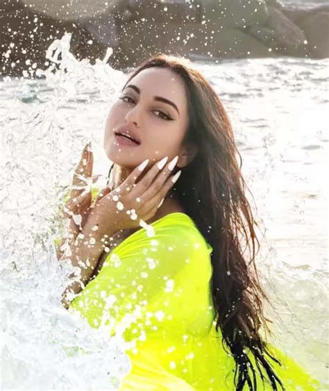 Sonakshi Sinha Flaunts Her Sun Kissed Body In A Bold Yellow Swimsuit See Hot Pics Sonakshi