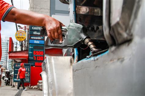 Lpg Posts Increase As Petrol Companies Announce Rollback Abs Cbn News