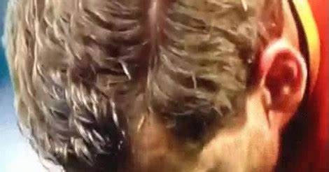 Check spelling or type a new query.  MEMEDEPORTES  GIF: Messi no es el único que vomita