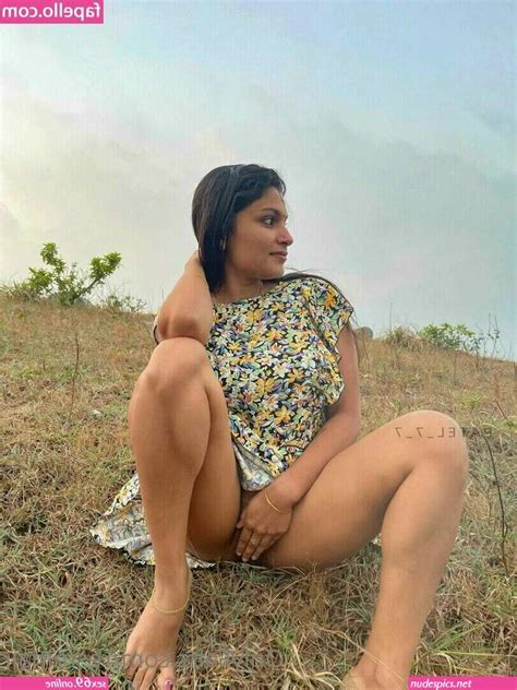 Resmi R Nair Porn Onam Shoot Nudes Pics