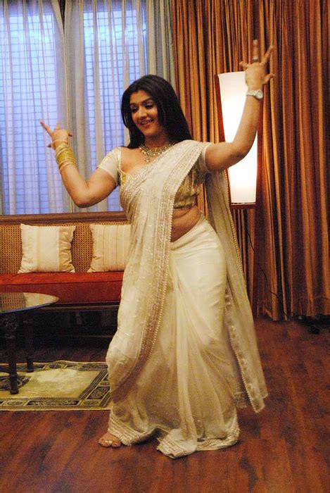 Actress Aarthi Agarwal White Saree Photos Actress Saree Photos Saree