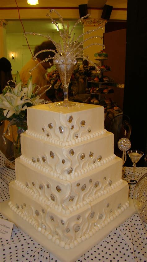 All my tips and tricks for a flawless square cake! Square Buttercream Wedding Cake With Fondant And Jewels ...