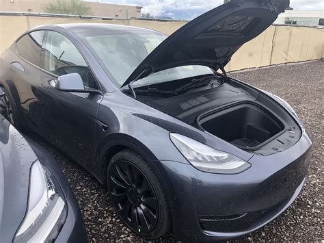 The model y looks similar to the model 3 sedan but has a taller greenhouse, some plastic cladding around its wheel arches, and an. Tesla Model Y images reveal perfect design and new details