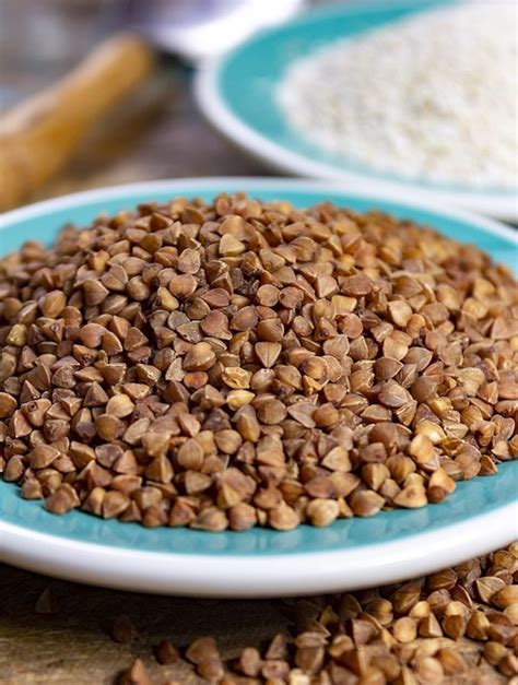 A Guide To Buckwheat Groats And Buckwheat Flour The Vegan Atlas
