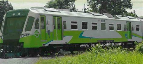 Maybe you would like to learn more about one of these? Jadwal KA Bandara Adi Sumarmo Solo 2021 - Kereta Api Kita