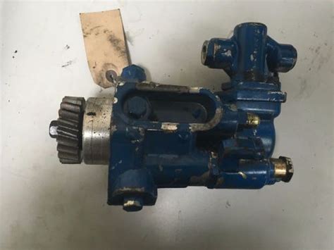 Sell Navistar Dt466e Dt466 High Pressure Oil Pump In Walsall United