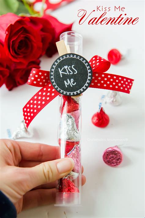 While we do not encourage letting important things wait till the last. Craftaholics Anonymous® | Last Minute DIY Valentine for Him