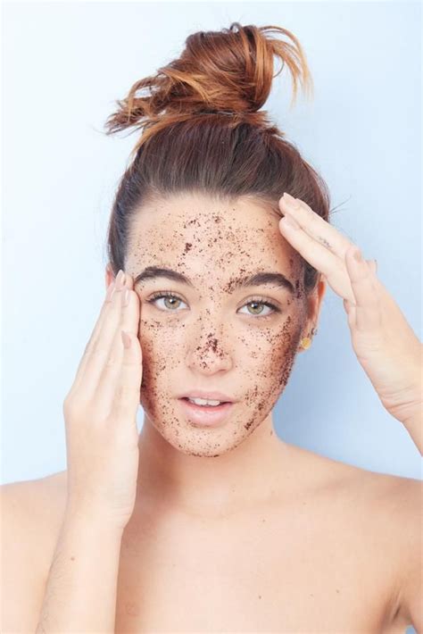 Exfoliate Your Homecoming Makeup Will Look Stunning With This