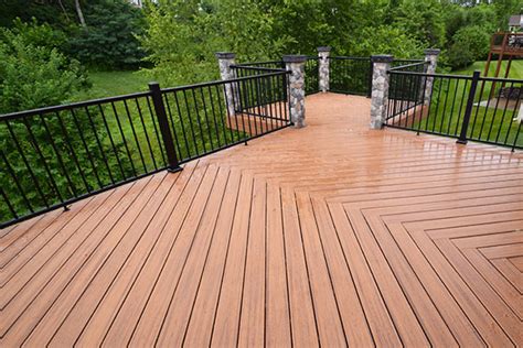 Tiki torch is an easygoing light brown deck board with hints of nutmeg and ginger. Synthetic Decks - California Custom Decks