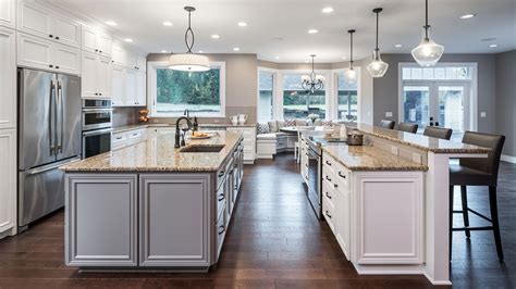 Traditional With Craftsman Flair Henderer Design Build