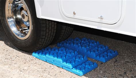 It is the right amount for use by all small rv that has got single fasten camco 4x2 leveling block. Ultra-Fab Leveling Blocks for Trailers and RVs - 8-1/4 ...