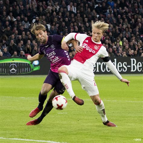 Ajax have the upper hand in this fixture with 32 wins from 60 previous matches. FOK.nl / Nieuws / Uitslag Ajax - FC Utrecht