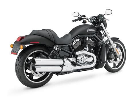 The chopped down and aggressively tapered fender from the strip to the street. 2008 Harley-Davidson VRSCD/A Night Rod