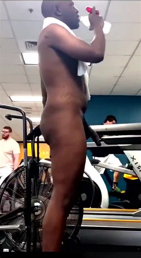 Ni De Amateur Big Black Men At The Gym No Shame