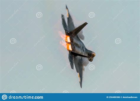 F 22 Raptor Stealth Fighter Bomber Editorial Photo Image Of Moves