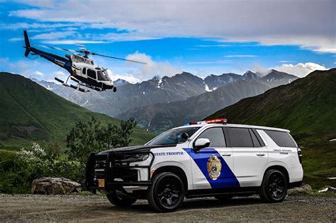 Vote For Americas Best Looking Police Cruiser Carbuzz