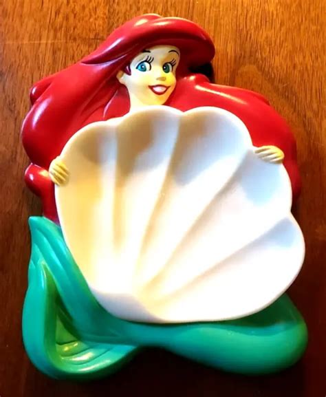 Vintage Disney The Little Mermaid Ariel Avon Plastic Floating Soap Dish