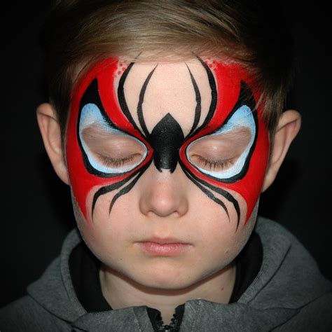 A Very Cool Spiderman Face Paint Design | Spiderman face, Face painting