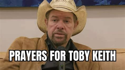 Toby Keith Flooded With Prayers After Sharing New Photo Amid Cancer
