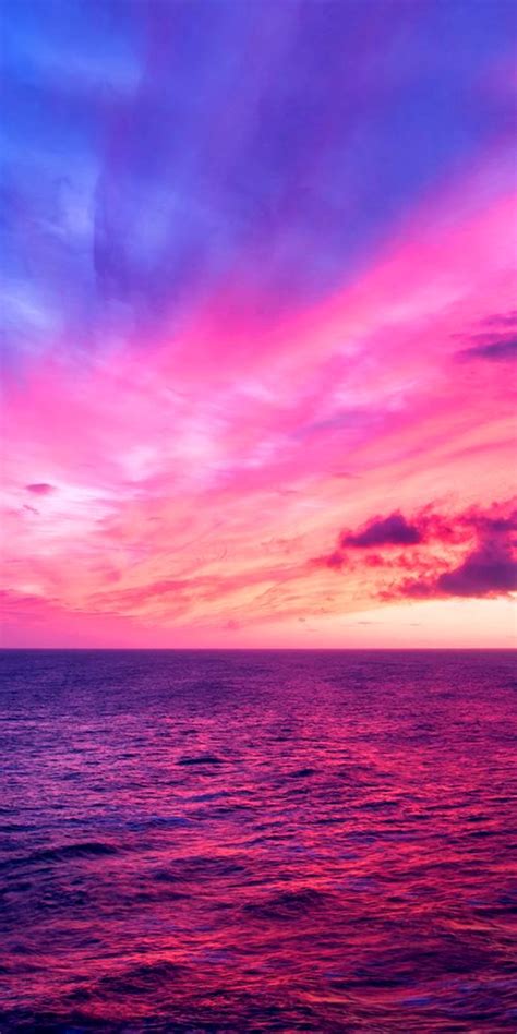 Purple Sunset In 2021 Purple Sunset Beach Wallpaper Beautiful Sunset