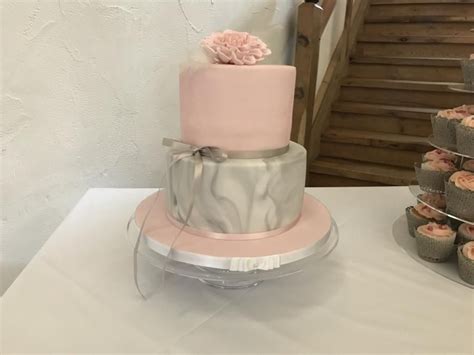 Grey And Pink Cakes