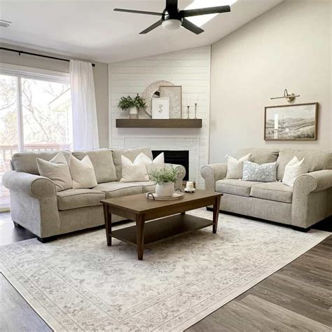 Living Room With Neutral Color Scheme Soul And Lane