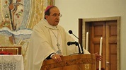 Chi è mons. Giuseppe Petrocchi - Vatican News