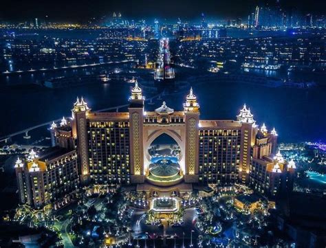 The Amazing Atlantis The Palm Hotel At Night A Shining Pearl Of Gulf At Jumierah Island Check