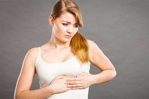 Home Remedies To Get Rid Of A Rash Under Breasts