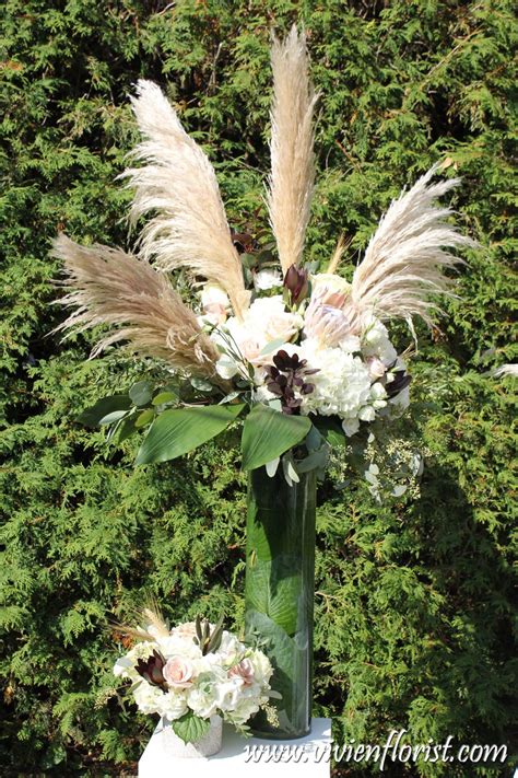 Magnificent Pampas Grass Arch - Montreal Wedding Florist - Vivien Florist