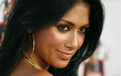 Closeup Of Nicole Scherzinger Super WAGS Hottest Wives And