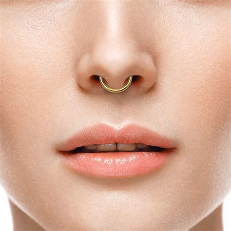 A Complete Guide To Septum Piercings Septum Piercing Piercing Piercings