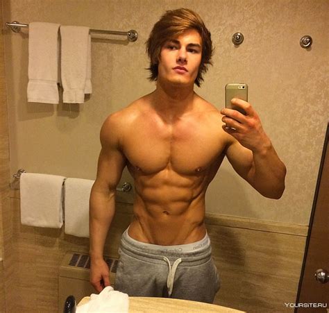 Jeff Seid Naked Photo