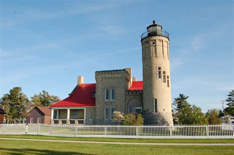 Old Mackinac Point Lighthouse Mackinaw City Travel The Mitten