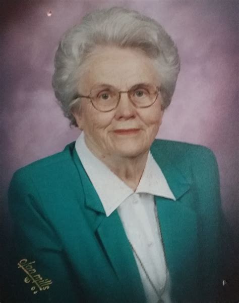 Erna Mae Broecker Neutzler (1924-2014) - Find a Grave Memorial