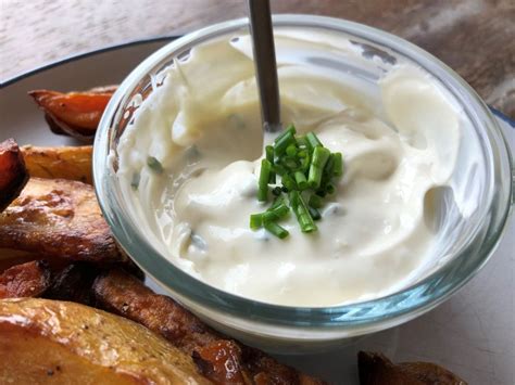 The Best Garlic Mayo Dip Recipe Garlic Mayo Recipes Dip Recipes