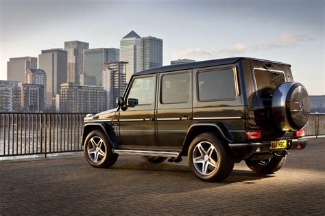 Carscoop Mercedes Benz G Class Returns To The Uk Market Available In
